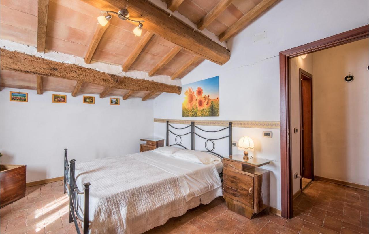 Gorgeous Home In Montalcino With Kitchen المظهر الخارجي الصورة