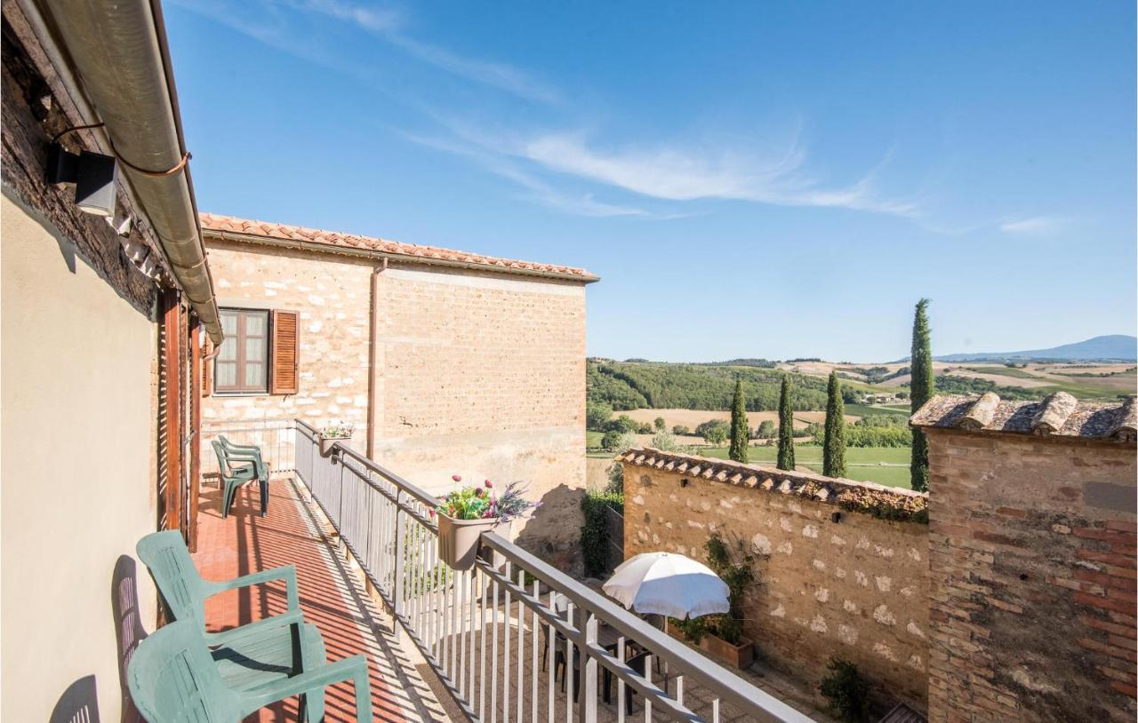Gorgeous Home In Montalcino With Kitchen المظهر الخارجي الصورة