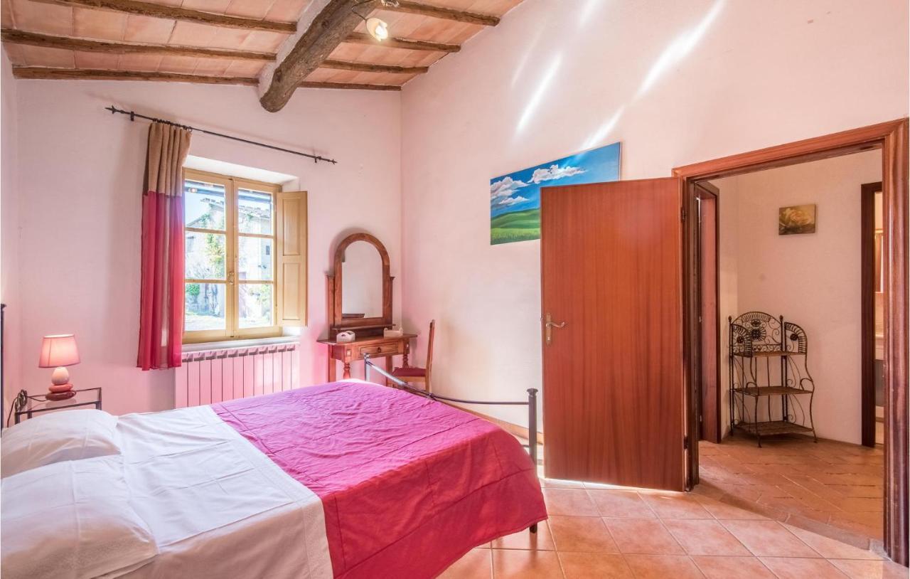 Gorgeous Home In Montalcino With Kitchen المظهر الخارجي الصورة