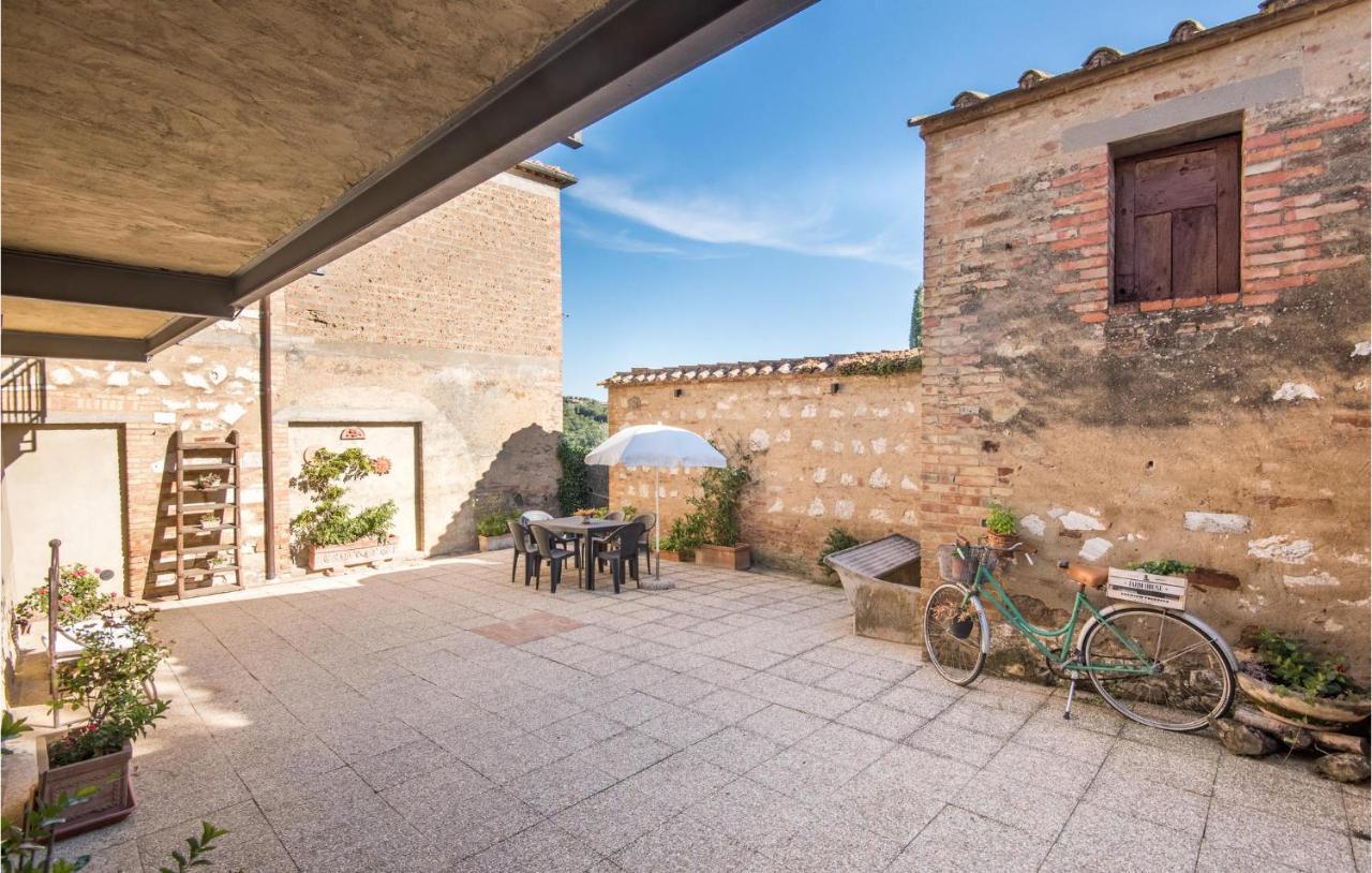 Gorgeous Home In Montalcino With Kitchen المظهر الخارجي الصورة