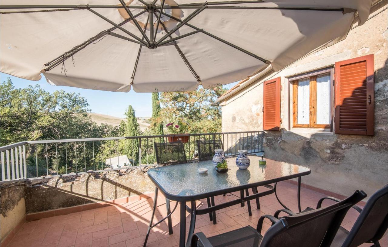 Gorgeous Home In Montalcino With Kitchen المظهر الخارجي الصورة