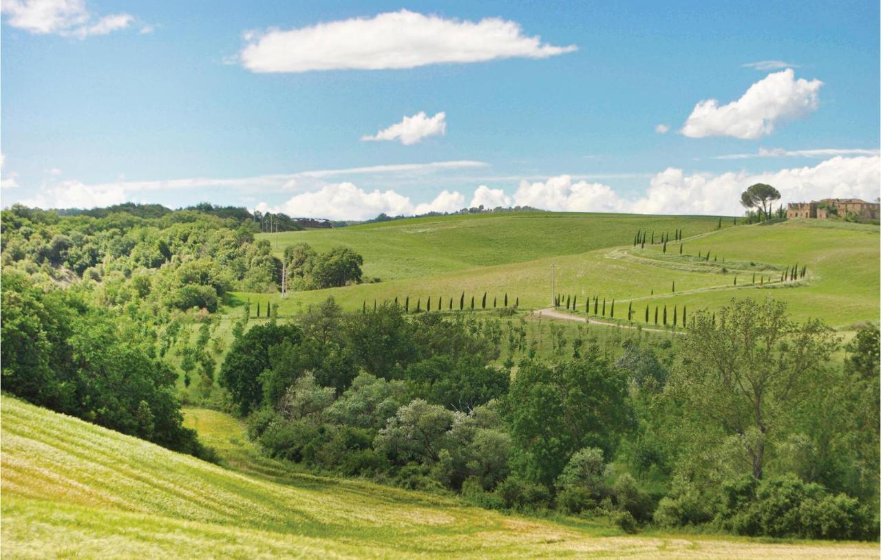 Gorgeous Home In Montalcino With Kitchen المظهر الخارجي الصورة